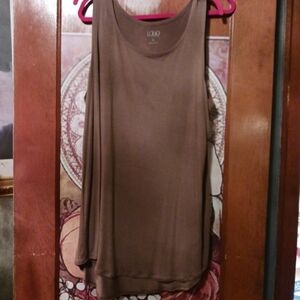 LOGO by Lori Goldstein Taupe Brown Sleeveless Tank Top